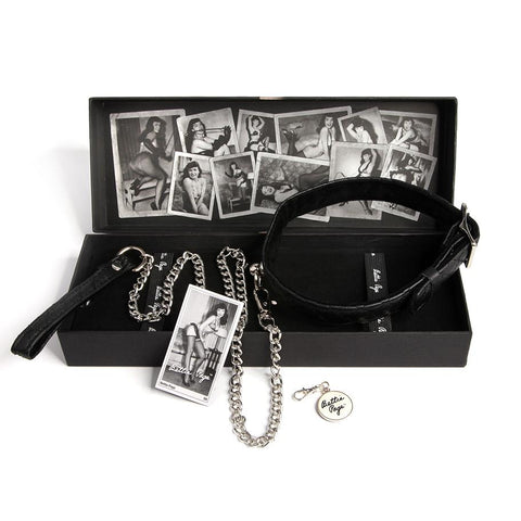 Bettie Page Collar Me Collar & Lead Set (net)